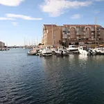 A Balcony Overlooking The Marina Frontignan